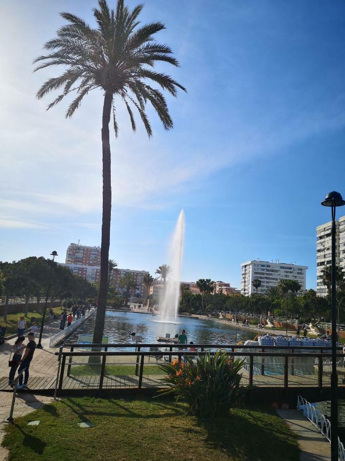 Japan Beach Parque Del Oeste Malaga Bagian luar foto